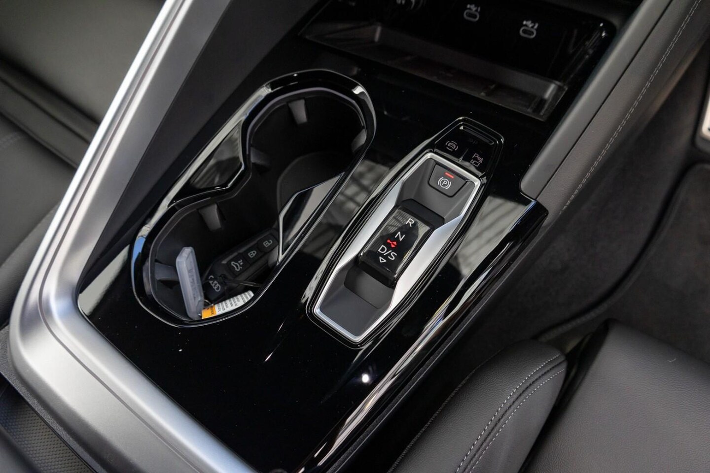 Image about Audi Q5 Sportback TDI quattro 150 kW sport