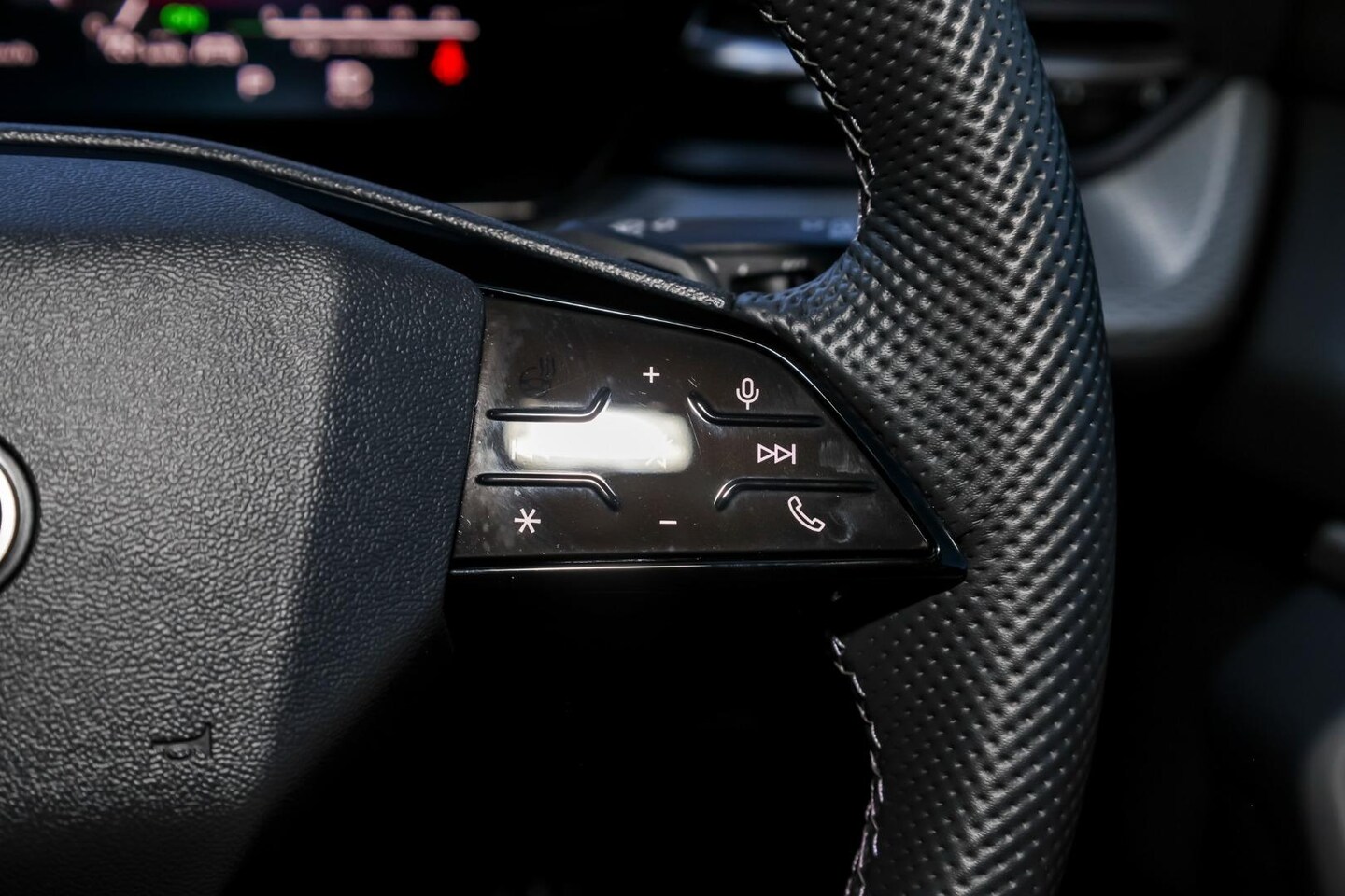 Image about Audi SQ5 SUV TFSI 270 kW edition one