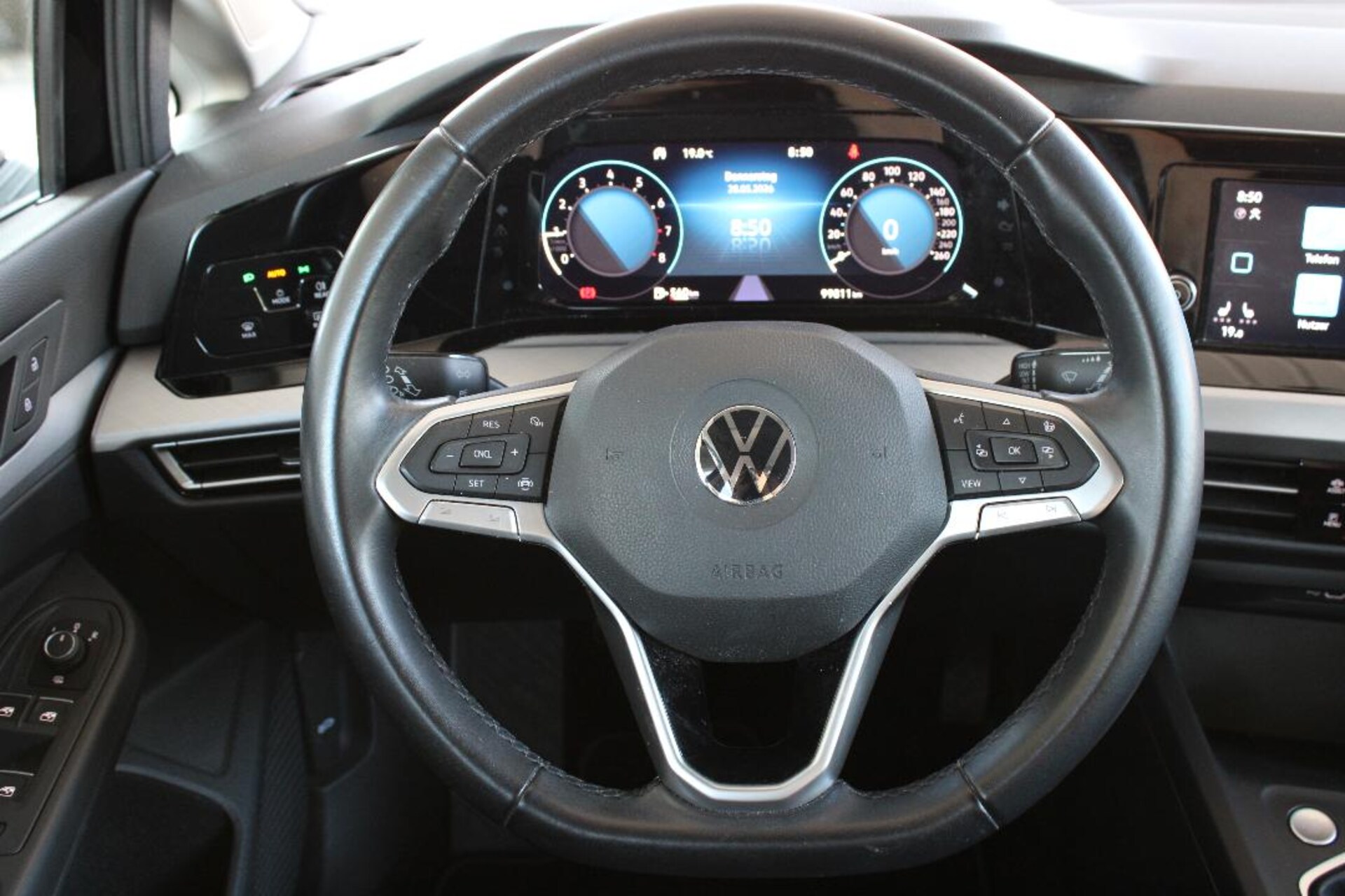 Volkswagen Golf Life