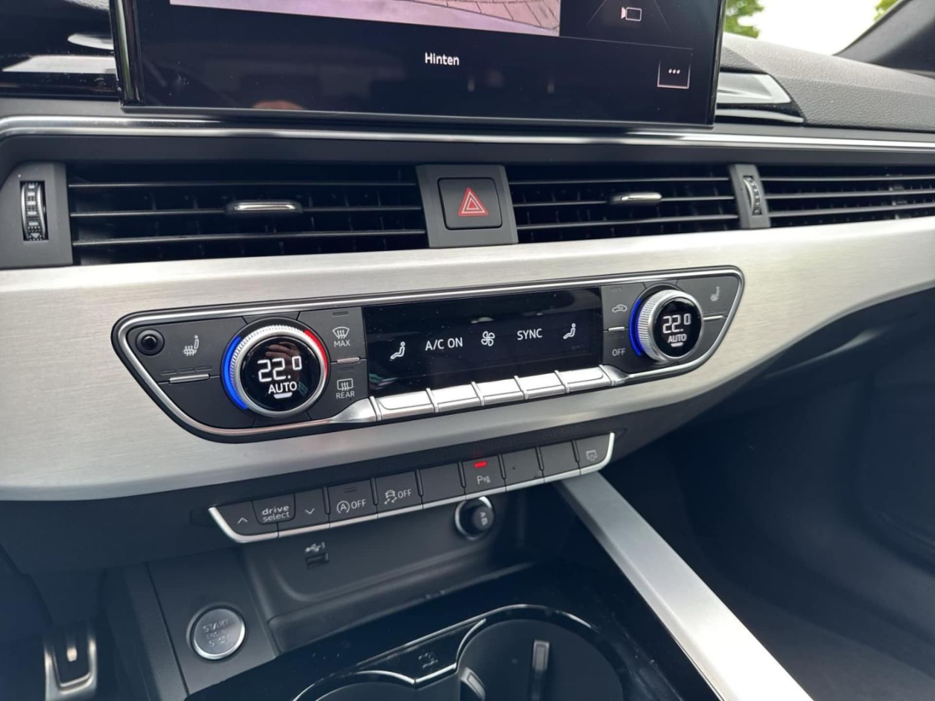 Audi A4 Avant S line