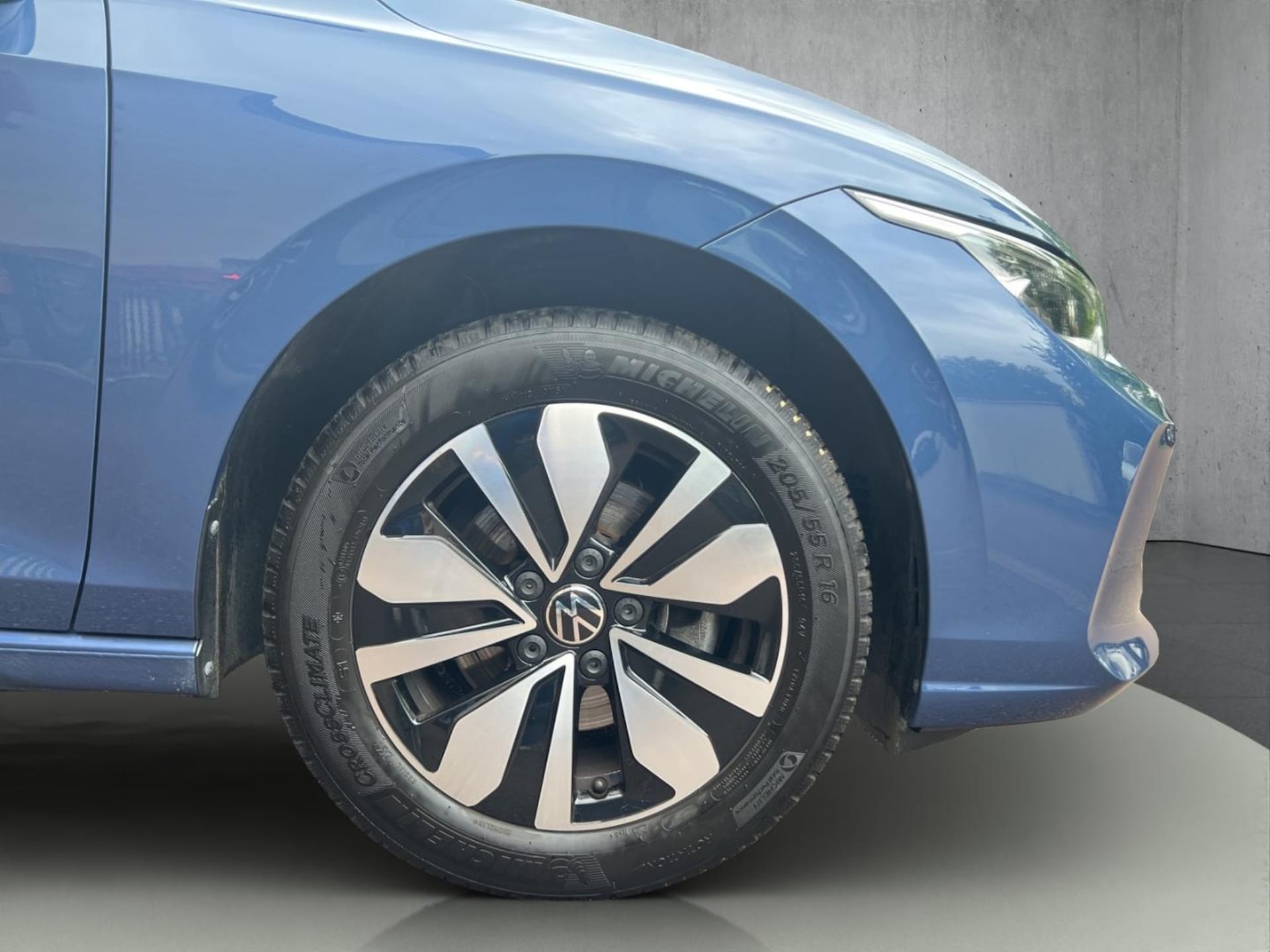 Volkswagen Golf Life
