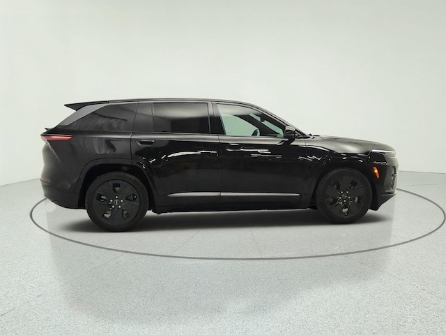 2024 Jeep Wagoneer S