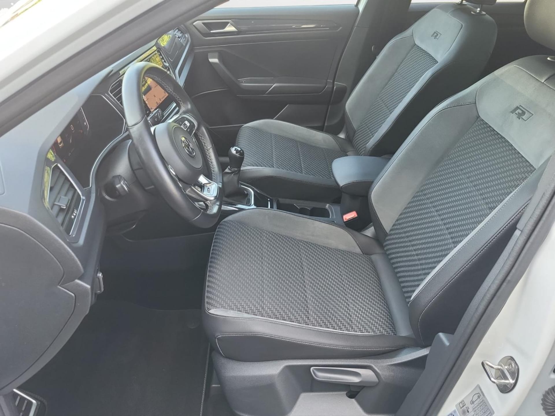 Volkswagen T-Roc Sport
