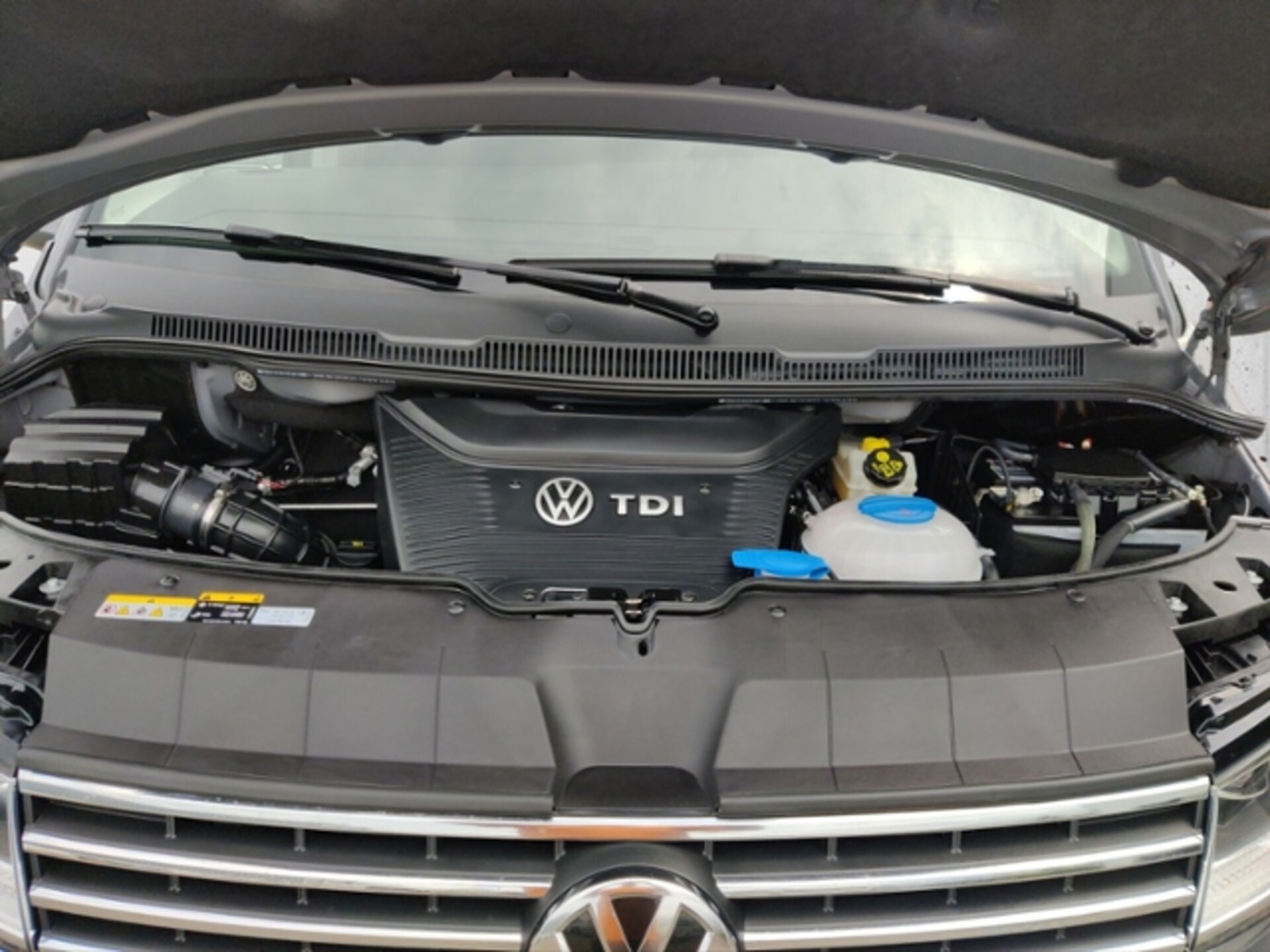 Volkswagen T6.1 Caravelle langer Radstand Comfortline