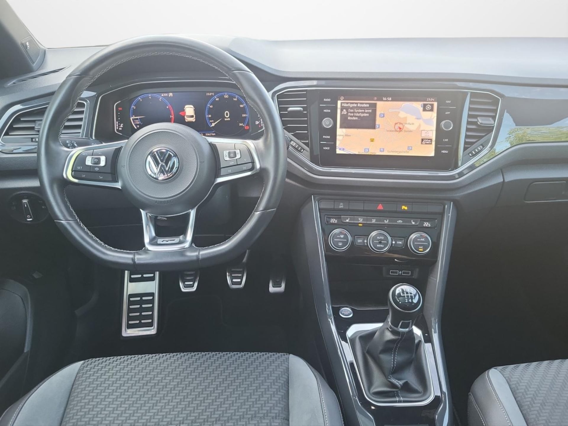 Volkswagen T-Roc Sport