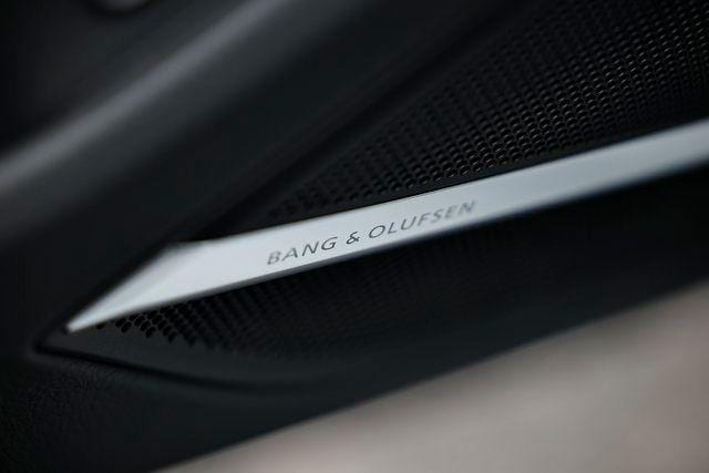 2025 Audi S8 Base - Photo 20