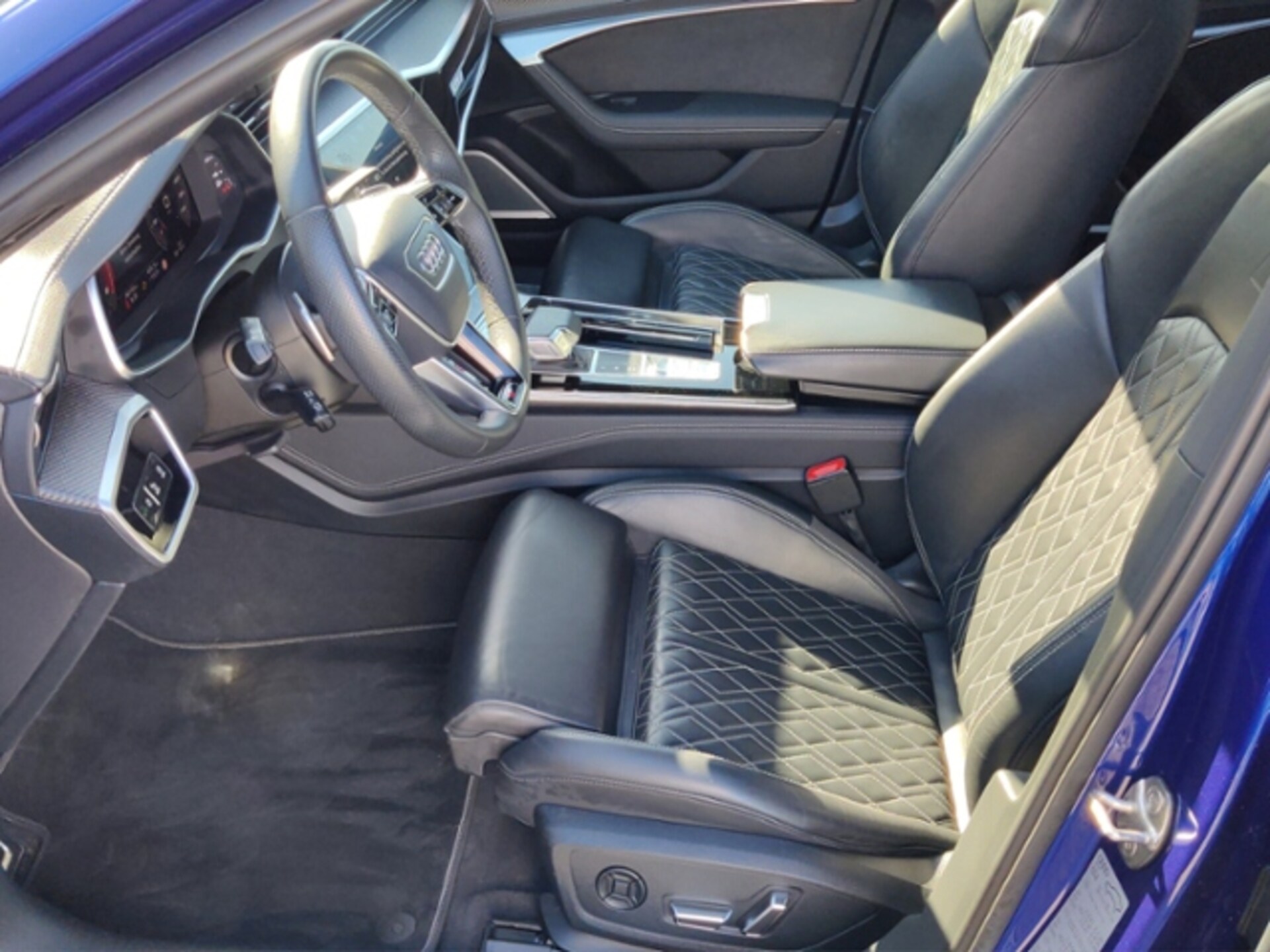Audi S6 Avant
