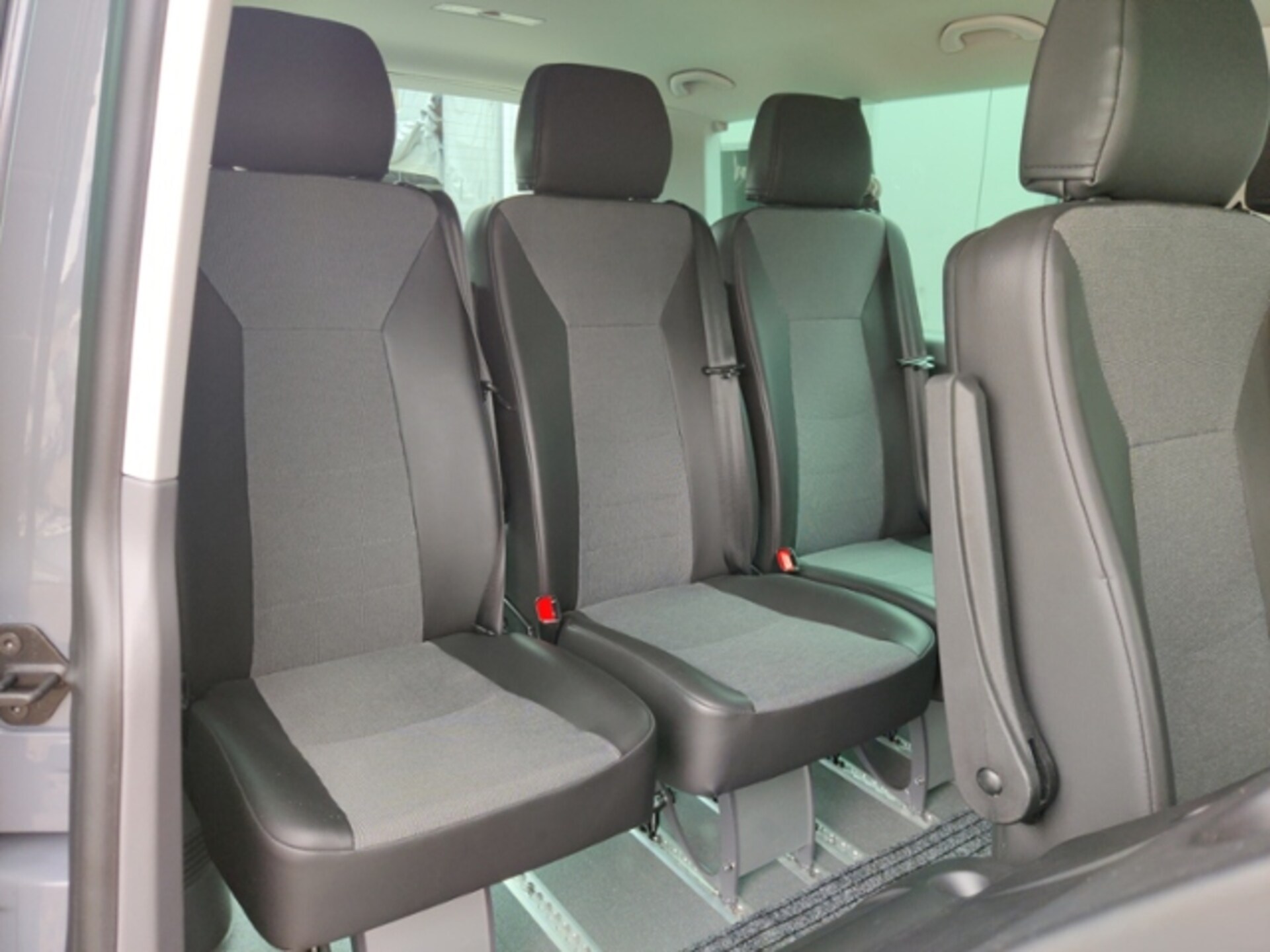 Volkswagen T6.1 Caravelle langer Radstand Comfortline