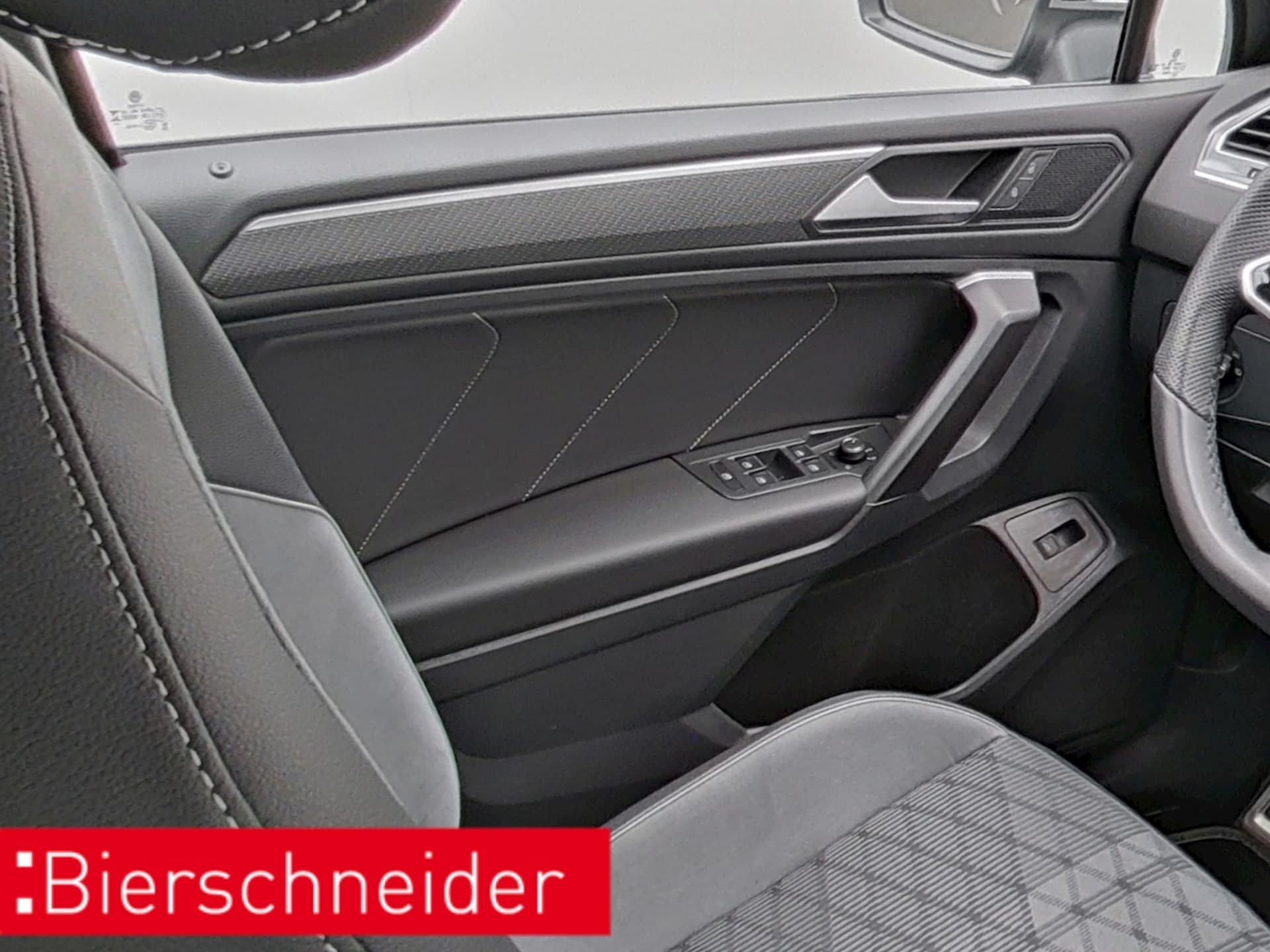 Volkswagen Tiguan Allspace R-Line