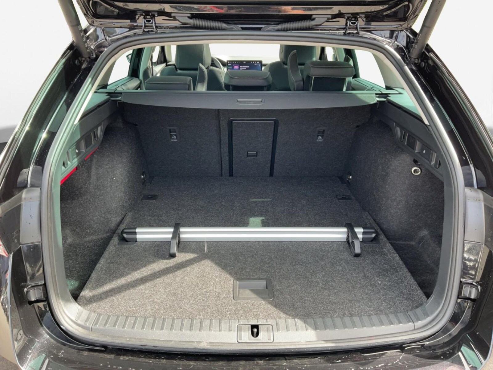 Škoda Octavia Combi – Bild 15