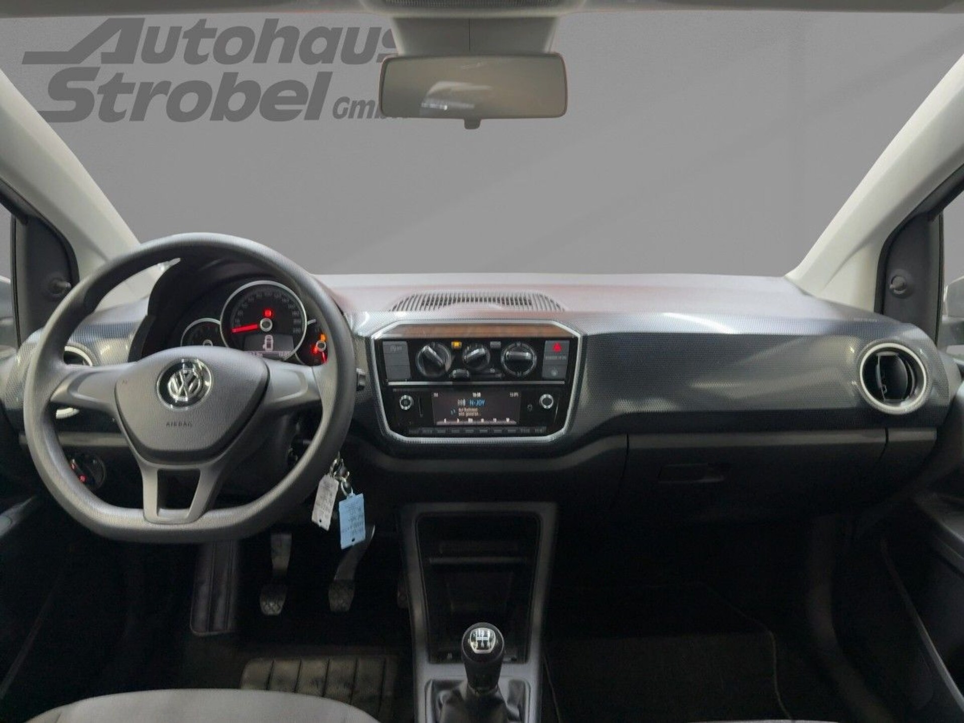 Volkswagen up! move up!