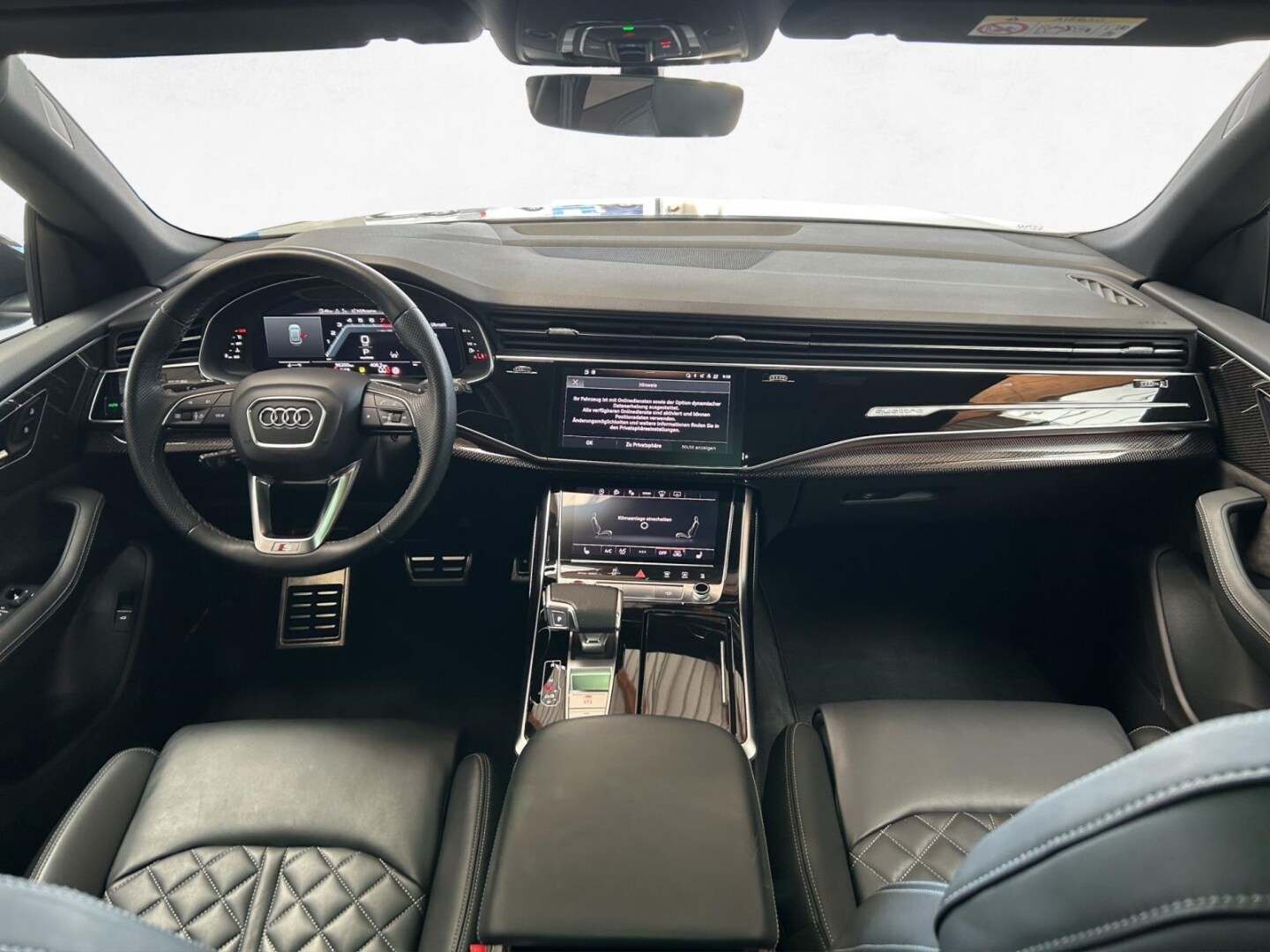 Image about Audi SQ8 TFSI quattro tiptronic