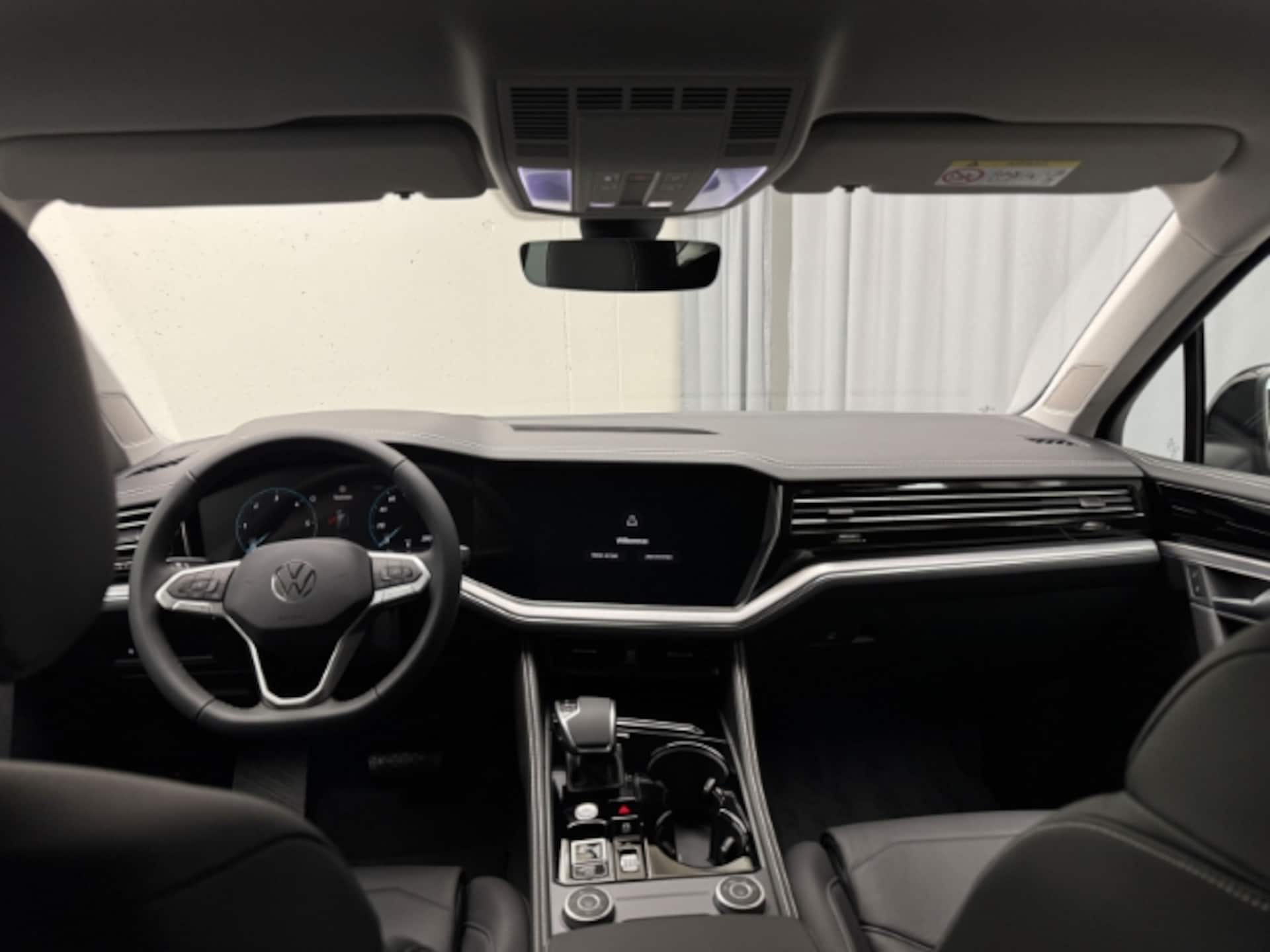 Volkswagen Touareg Basis-Modell