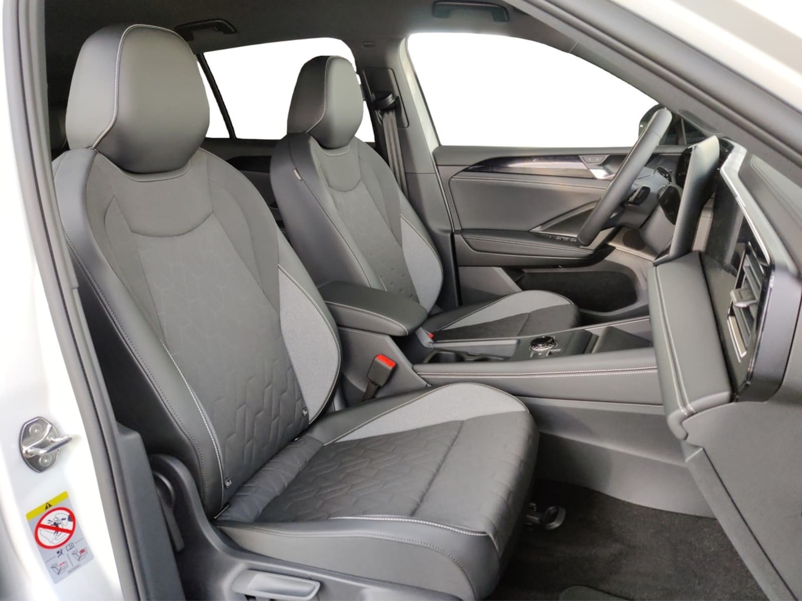 Volkswagen Tiguan – Bild 8
