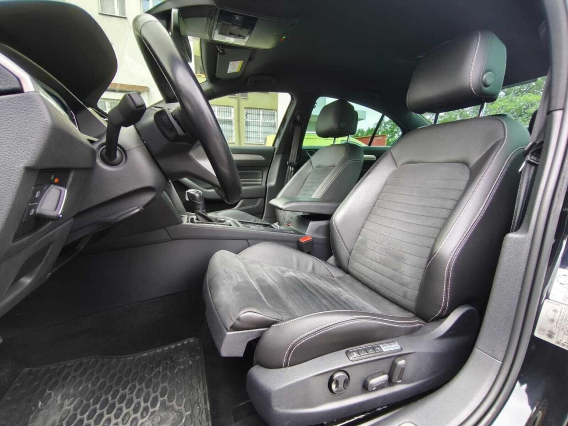 Volkswagen Passat Elegance