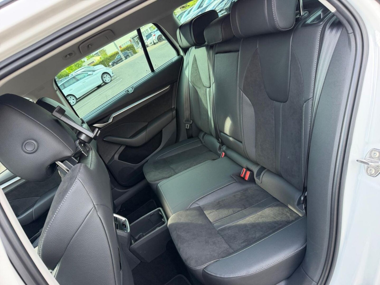 Škoda Octavia Combi – Bild 14