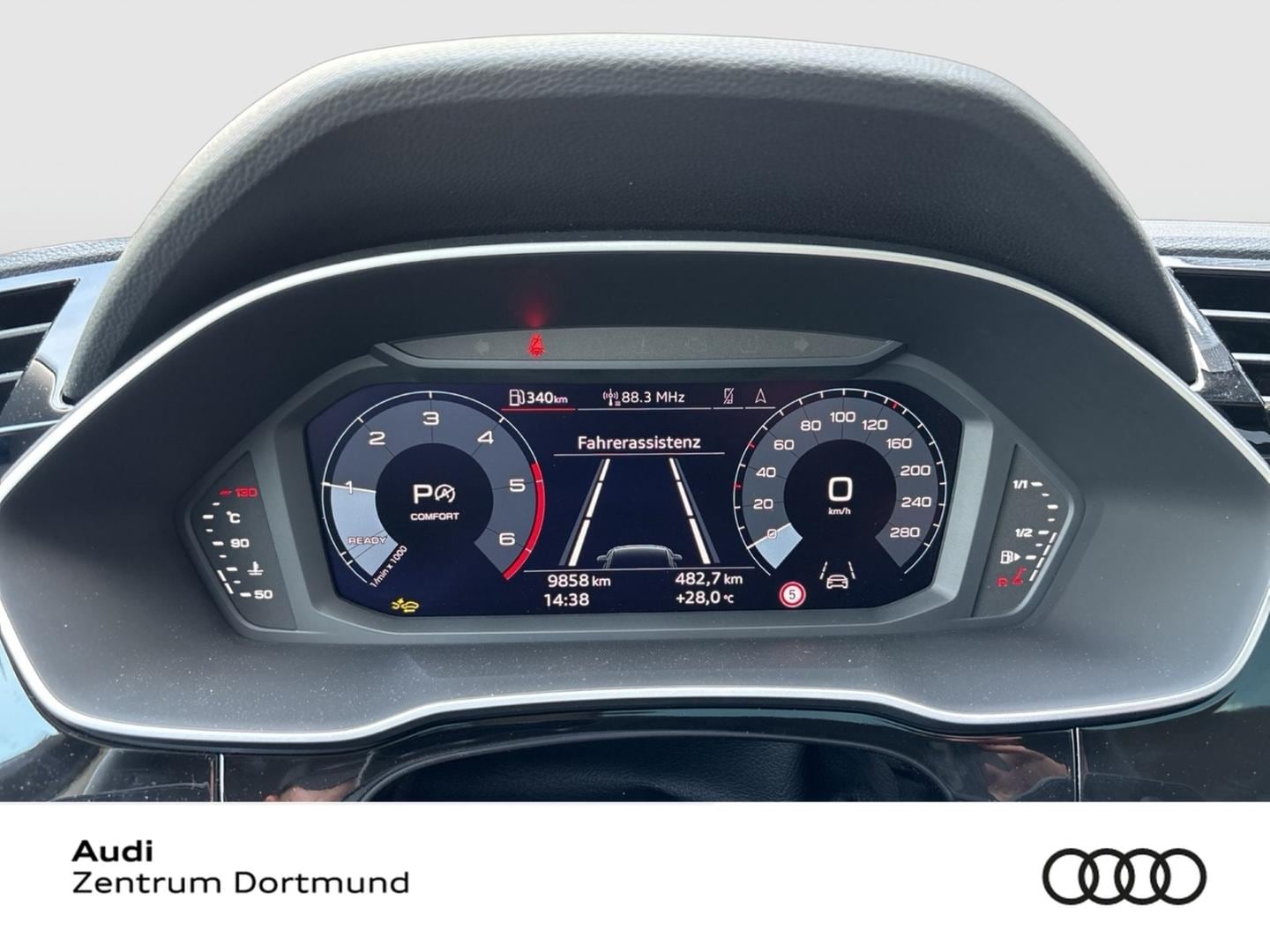 Bild über Audi Q3 TDI quattro 142 kW S tronic - für weitere Informationen kontaktieren Sie den Audi Partner