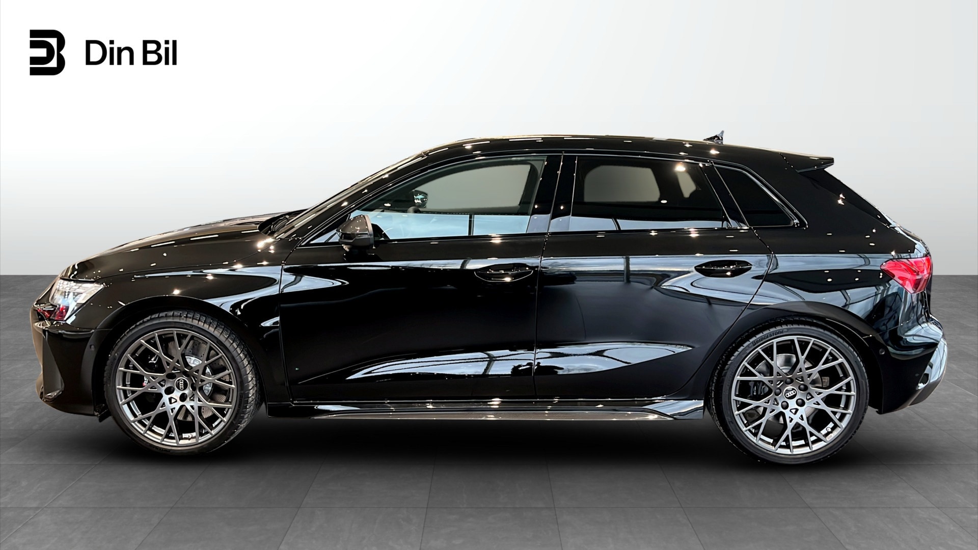 Image about Audi RS 3 Sportback RS 3 Sportback 400 hk S tronic