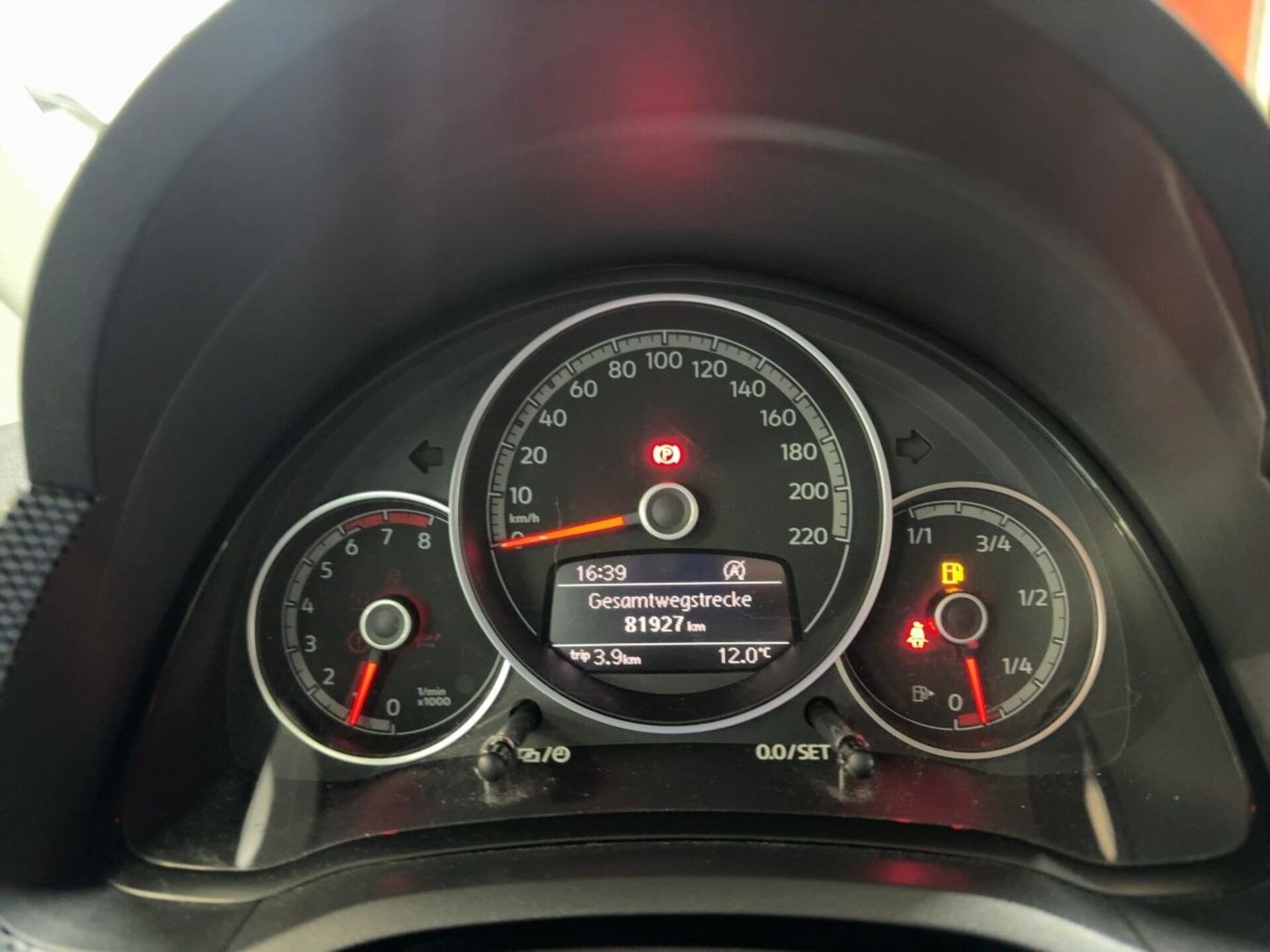 Volkswagen up! move up!