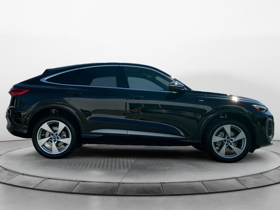 2025 Audi Q5 Sportback Premium Plus - Photo 8