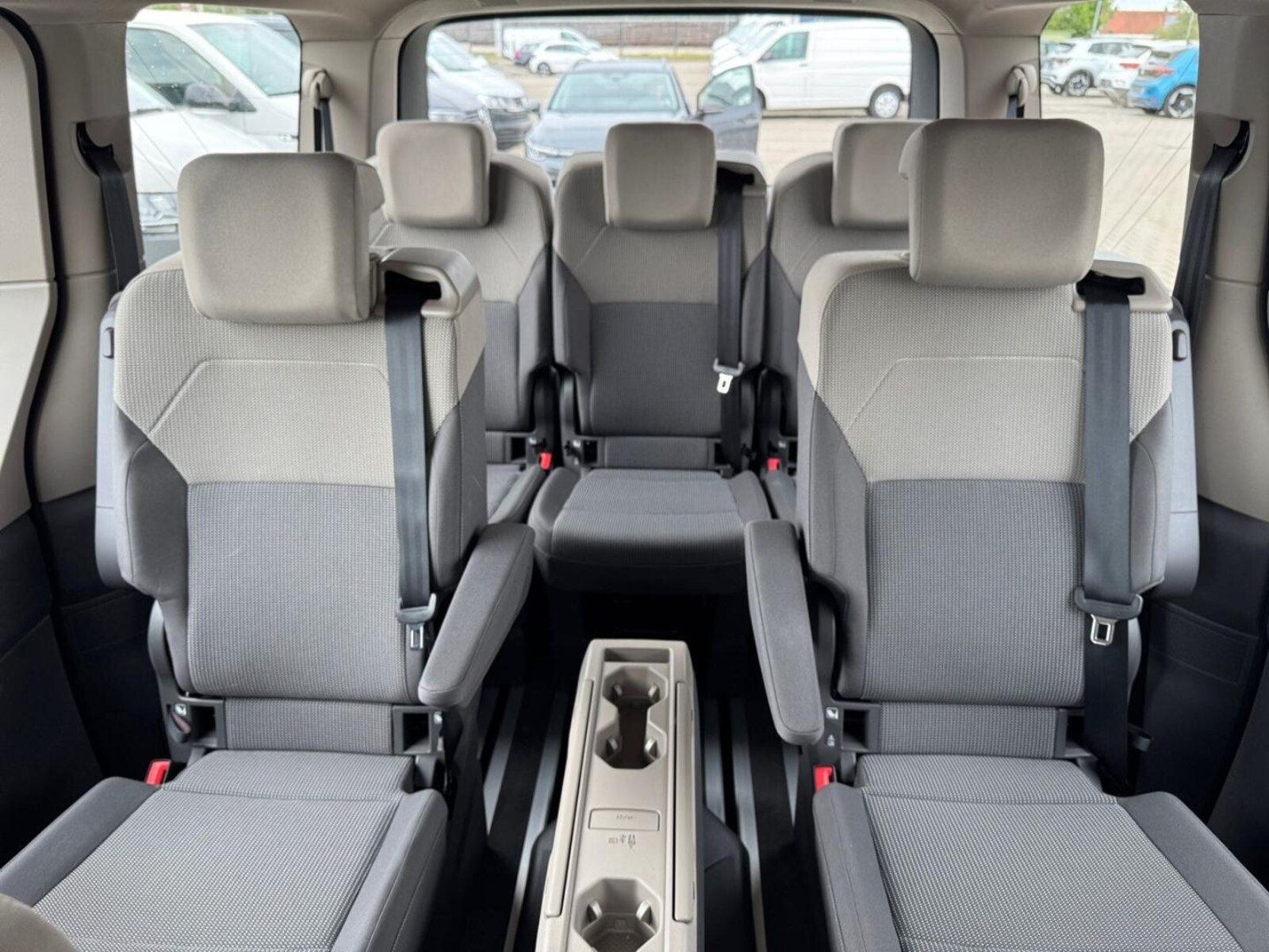 Volkswagen Multivan Langversion – Bild 10