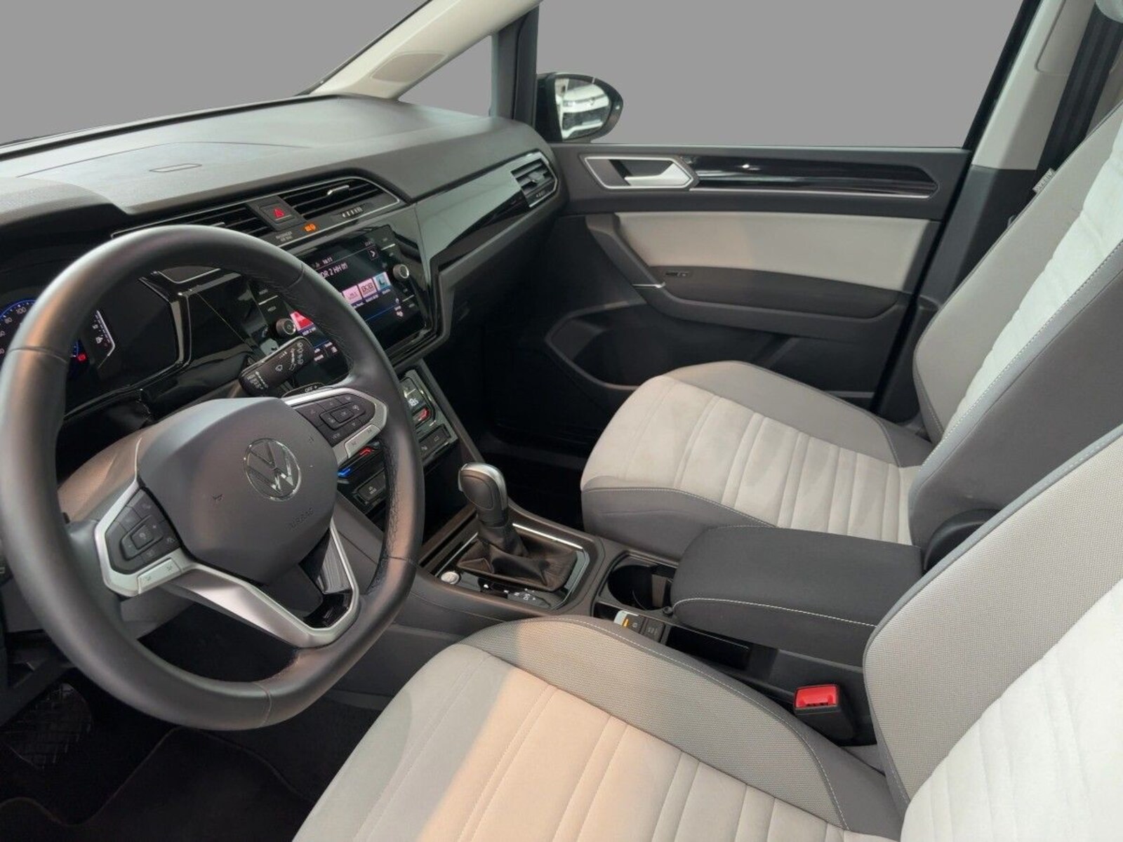 Volkswagen Touran – Bild 7