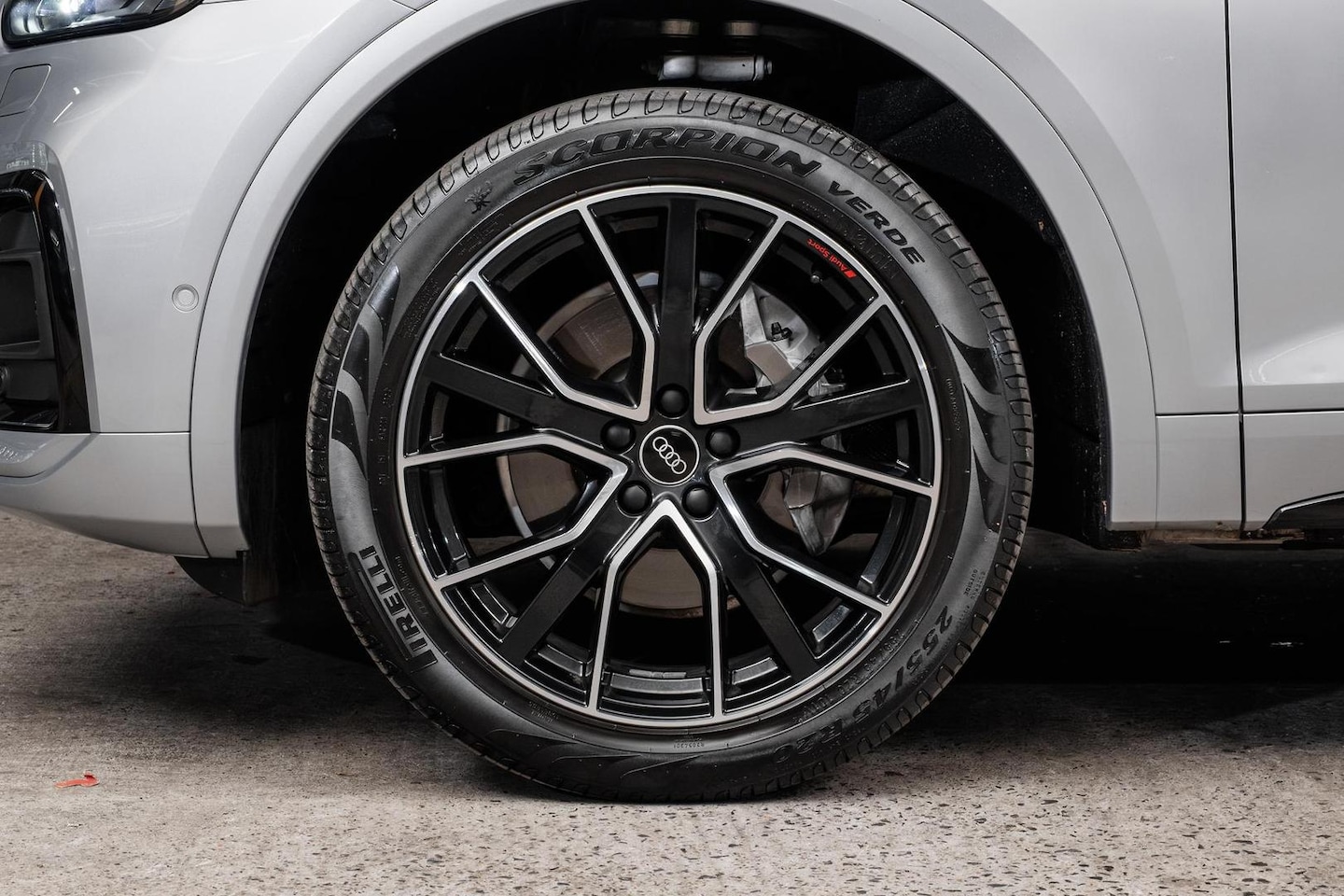 Image about Audi Q5 Sportback 40 TDI quattro S tronic