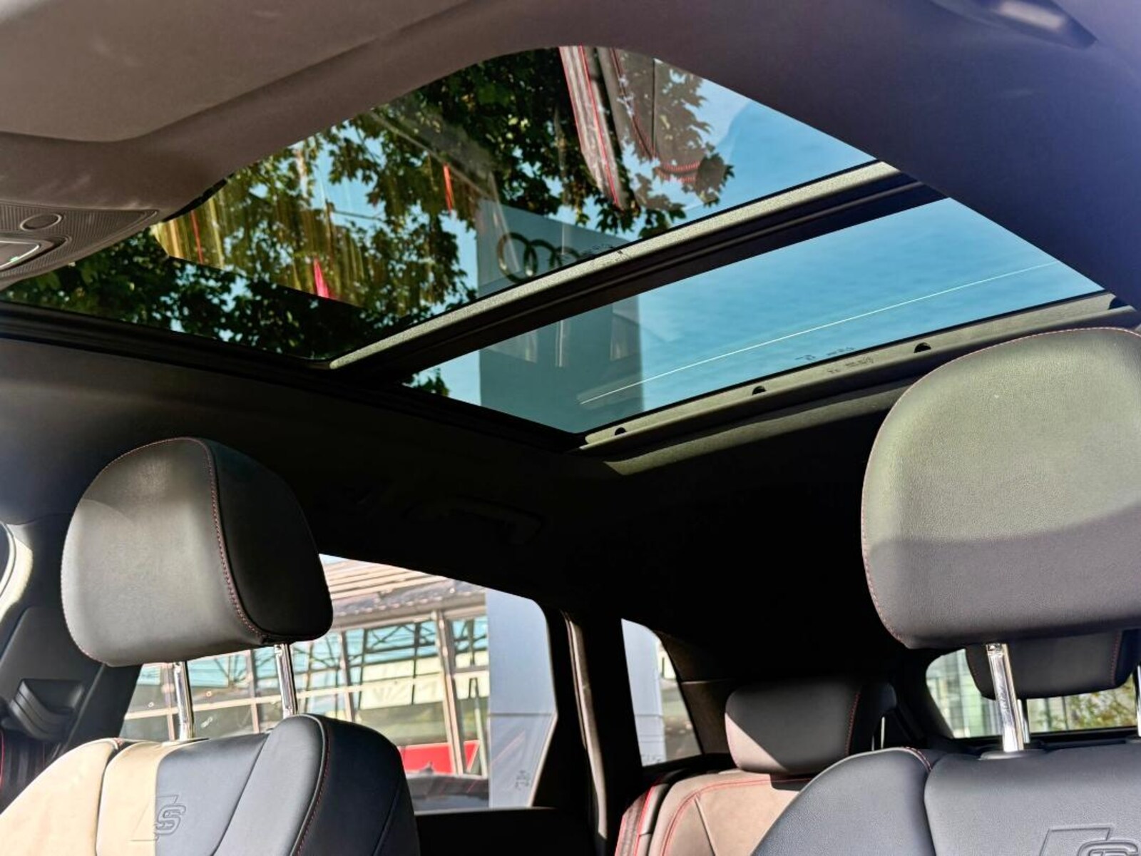 Audi Q8 e-tron – Bild 12