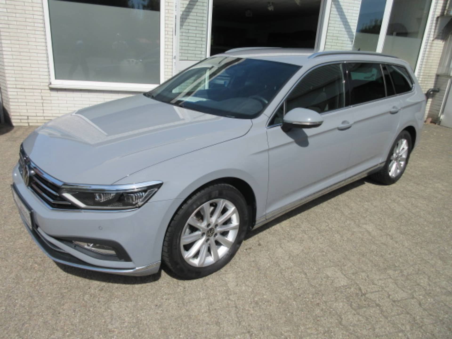 Volkswagen Passat Variant Elegance