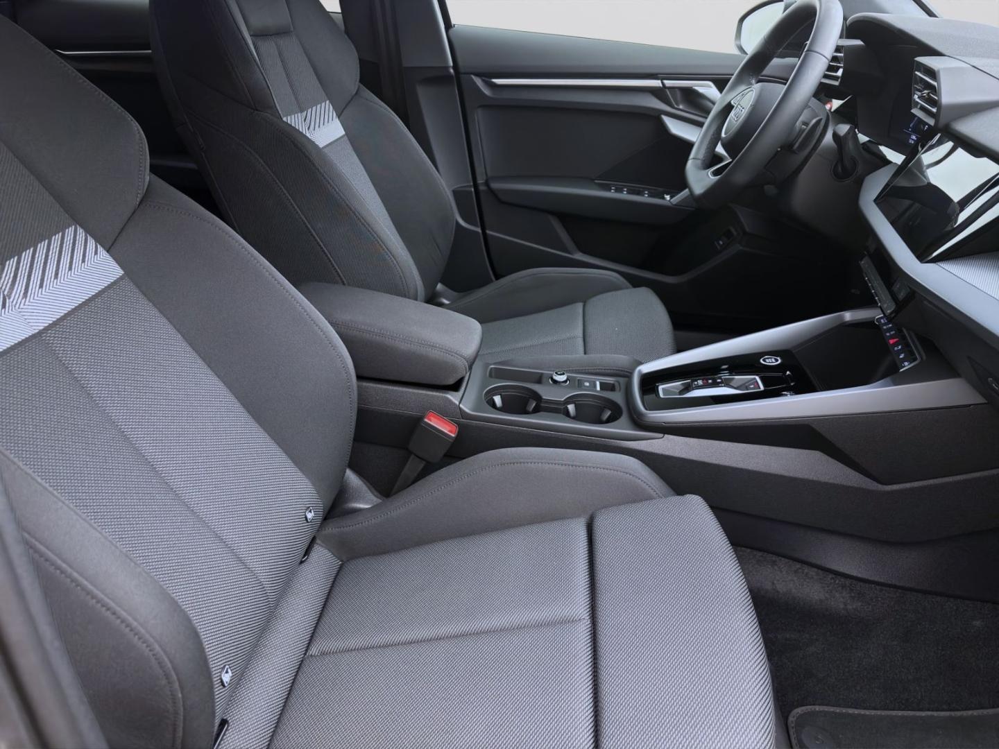 Bild über Audi A3 Limousine TFSI 85 kW S tronic - für weitere Informationen kontaktieren Sie den Audi Partner
