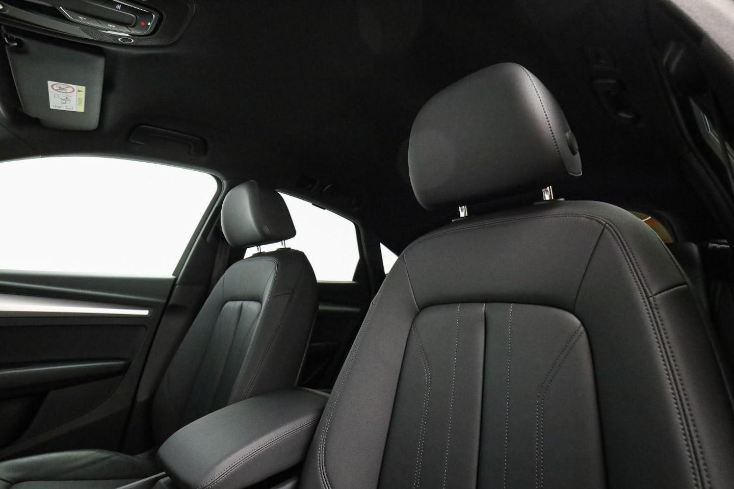 Bild über Audi Q5 Sportback 45 TFSI quattro S tronic - für weitere Informationen kontaktieren Sie den Audi Partner