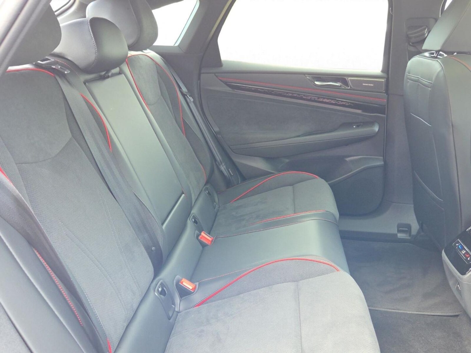 Volkswagen ID.7 – Bild 18
