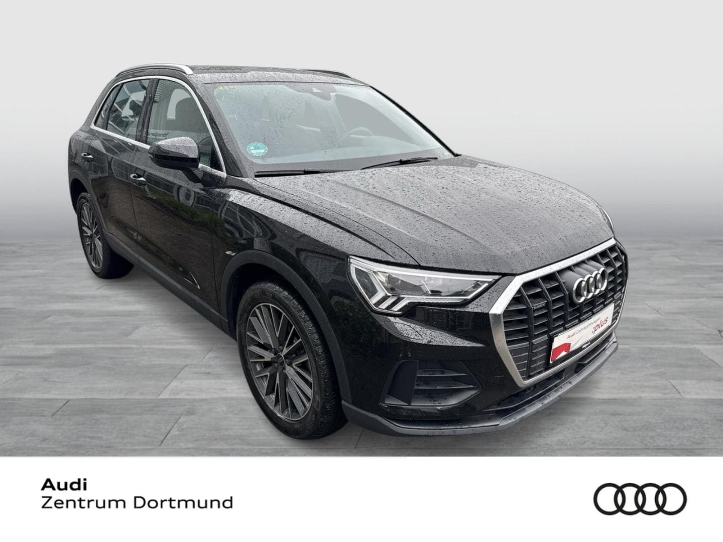 Bild über Audi Q3 TDI quattro 142 kW S tronic - für weitere Informationen kontaktieren Sie den Audi Partner