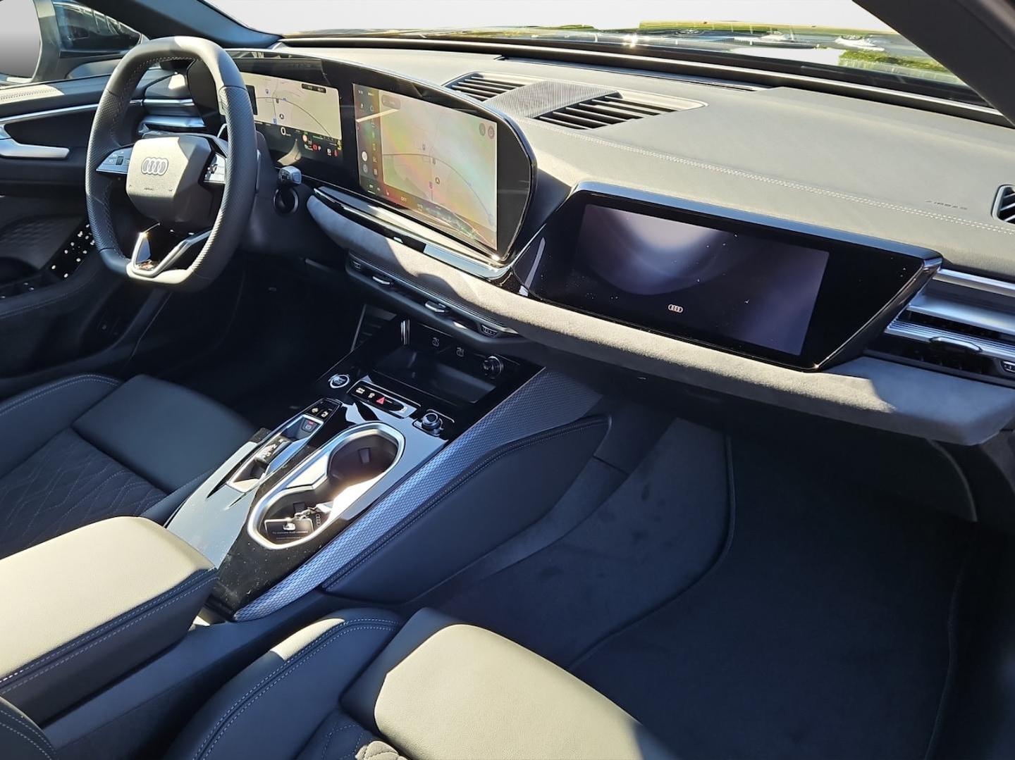 Bild über Audi A6 Avant e-hybrid e-hybrid quattro 270 kW S tronic - für weitere Informationen kontaktieren Sie den Audi Partner