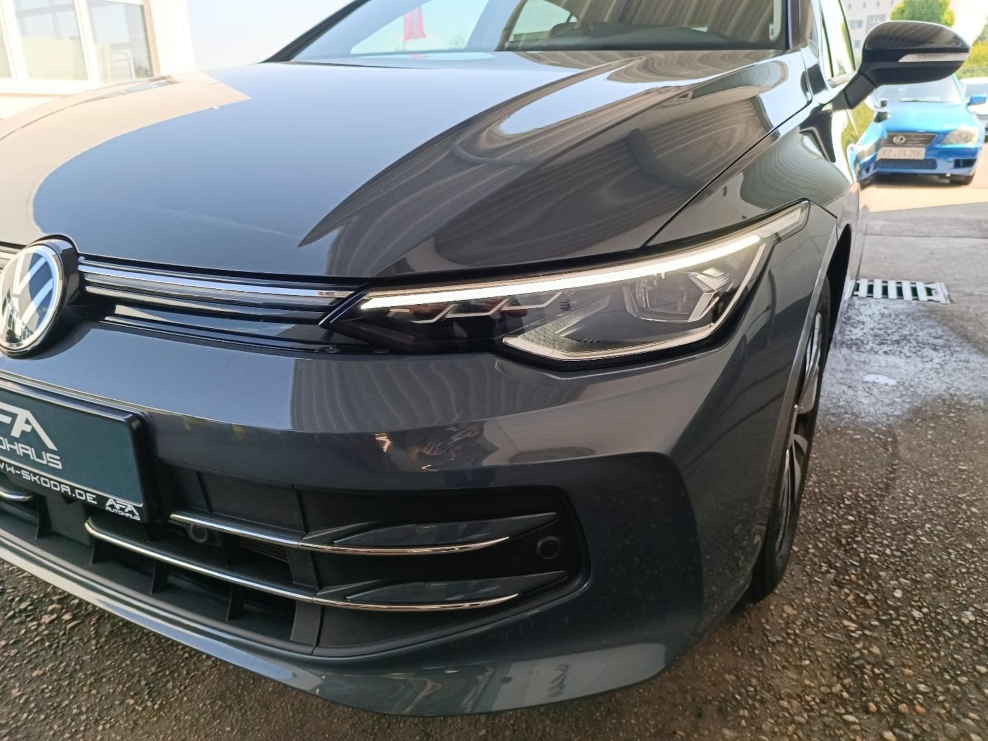 Volkswagen Golf Life