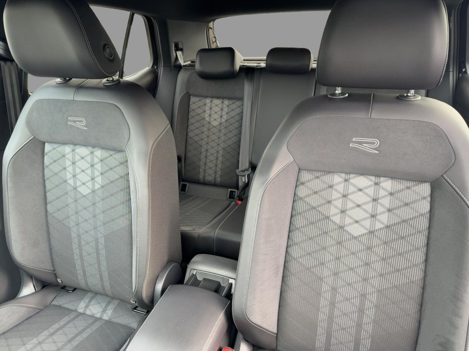 Volkswagen T-Cross – Bild 13