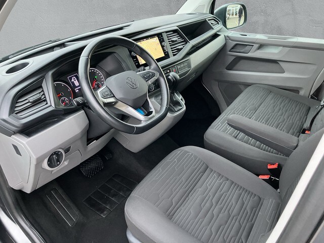Volkswagen T6.1 Caravelle larger