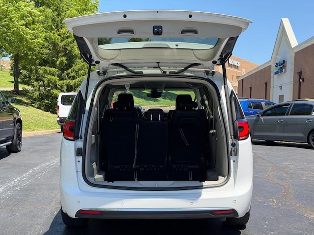 2024 Chrysler Pacifica