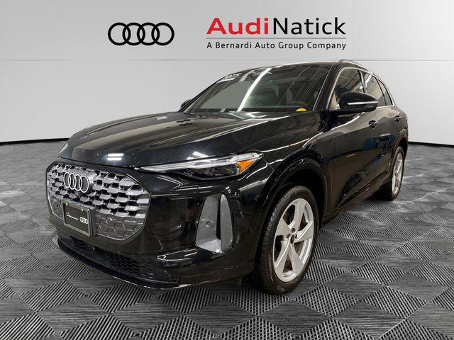 2025 Audi Q5 40 Premium Plus's photo