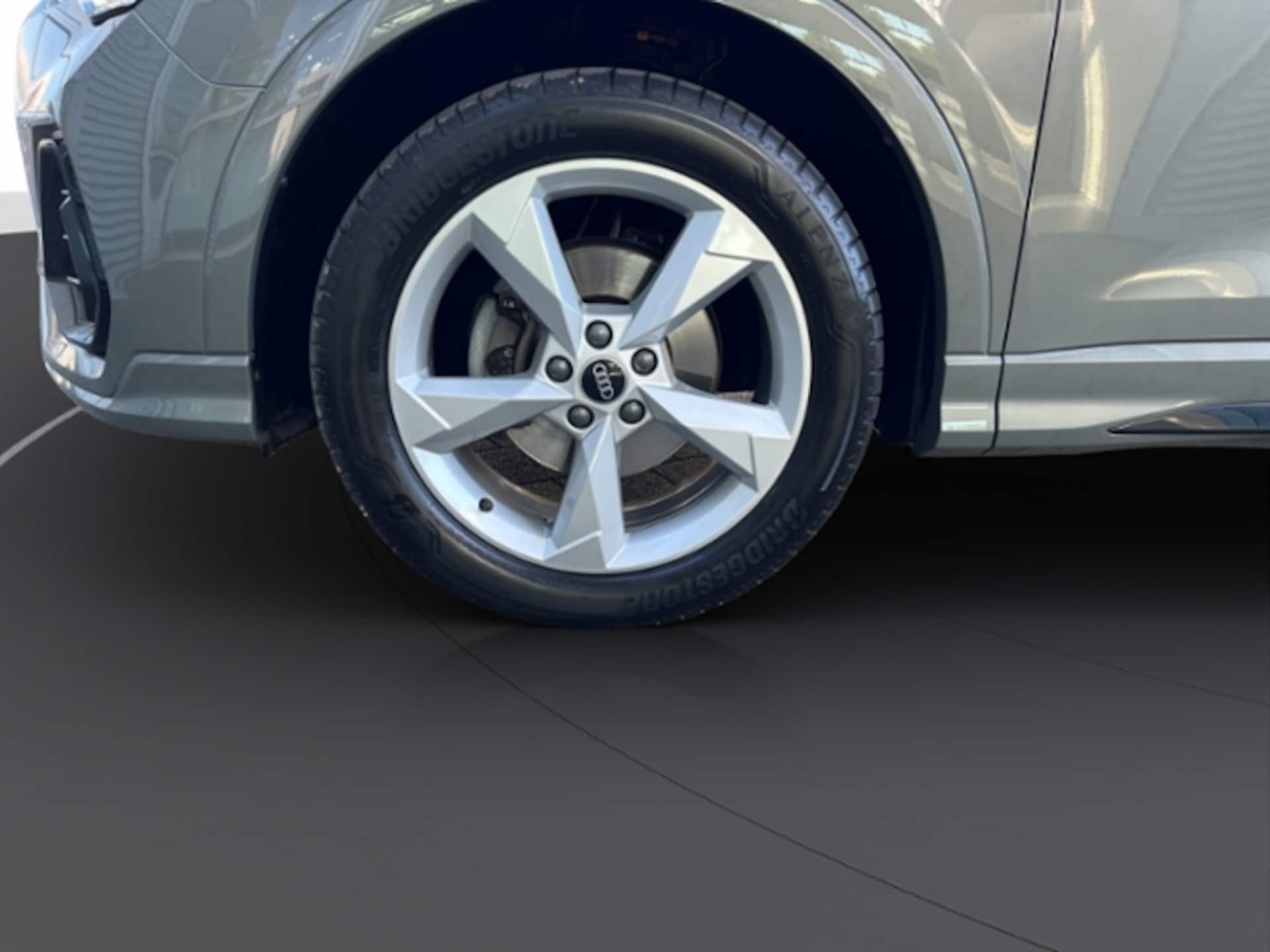 Audi Q3 SUV S line