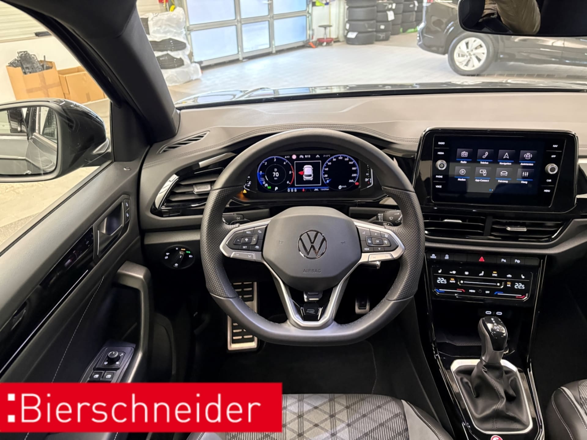 Volkswagen T-Roc R-Line