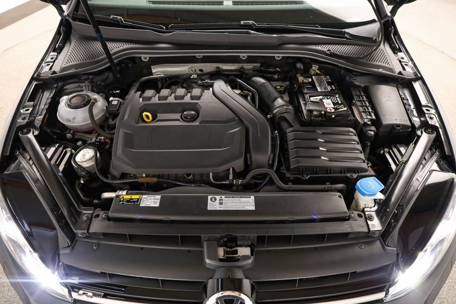 Volkswagen Golf Variant R-Line