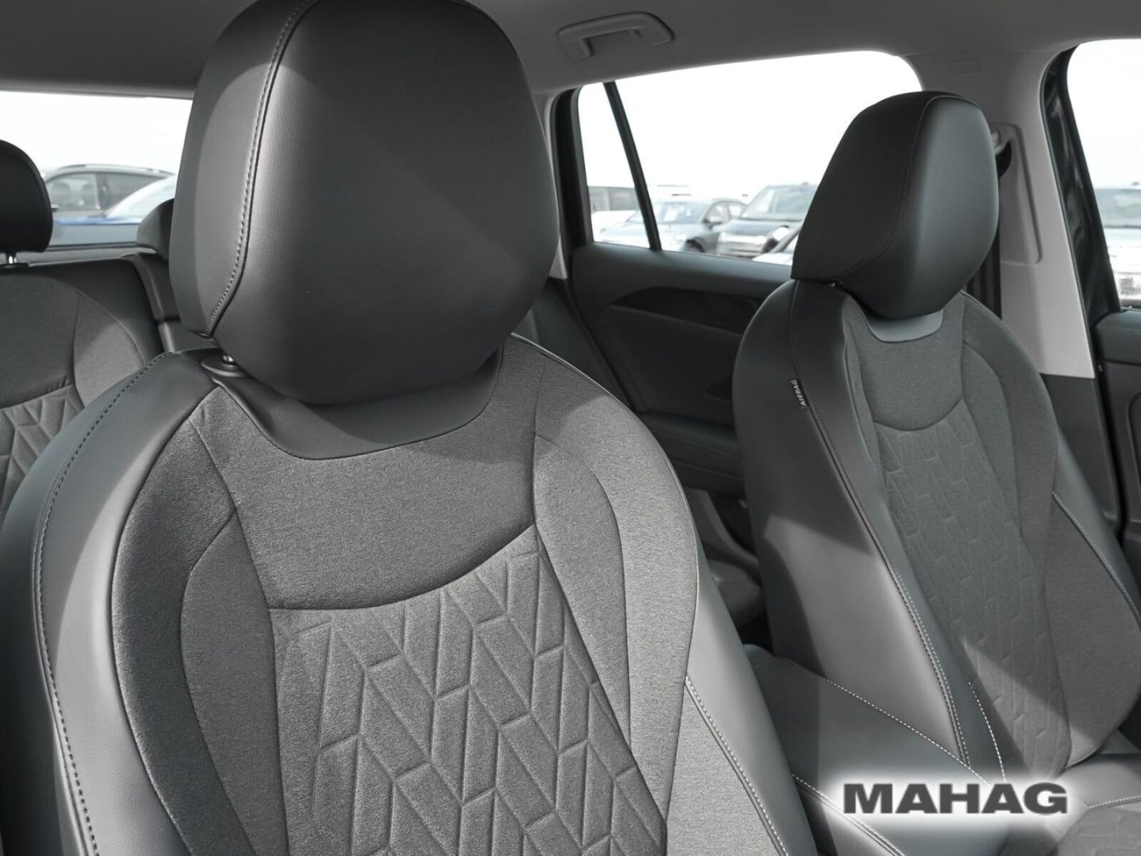 Volkswagen Tiguan – Bild 15
