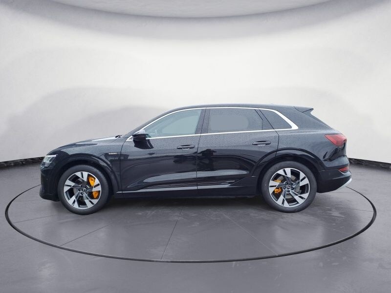 Image about Audi e-tron S line 55 quattro