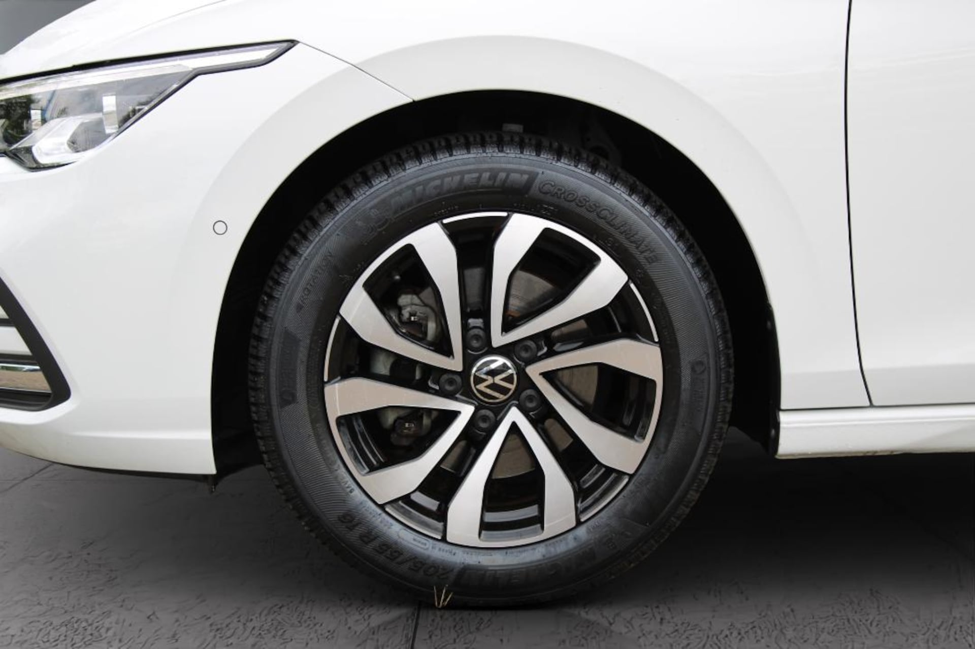 Volkswagen Golf Active
