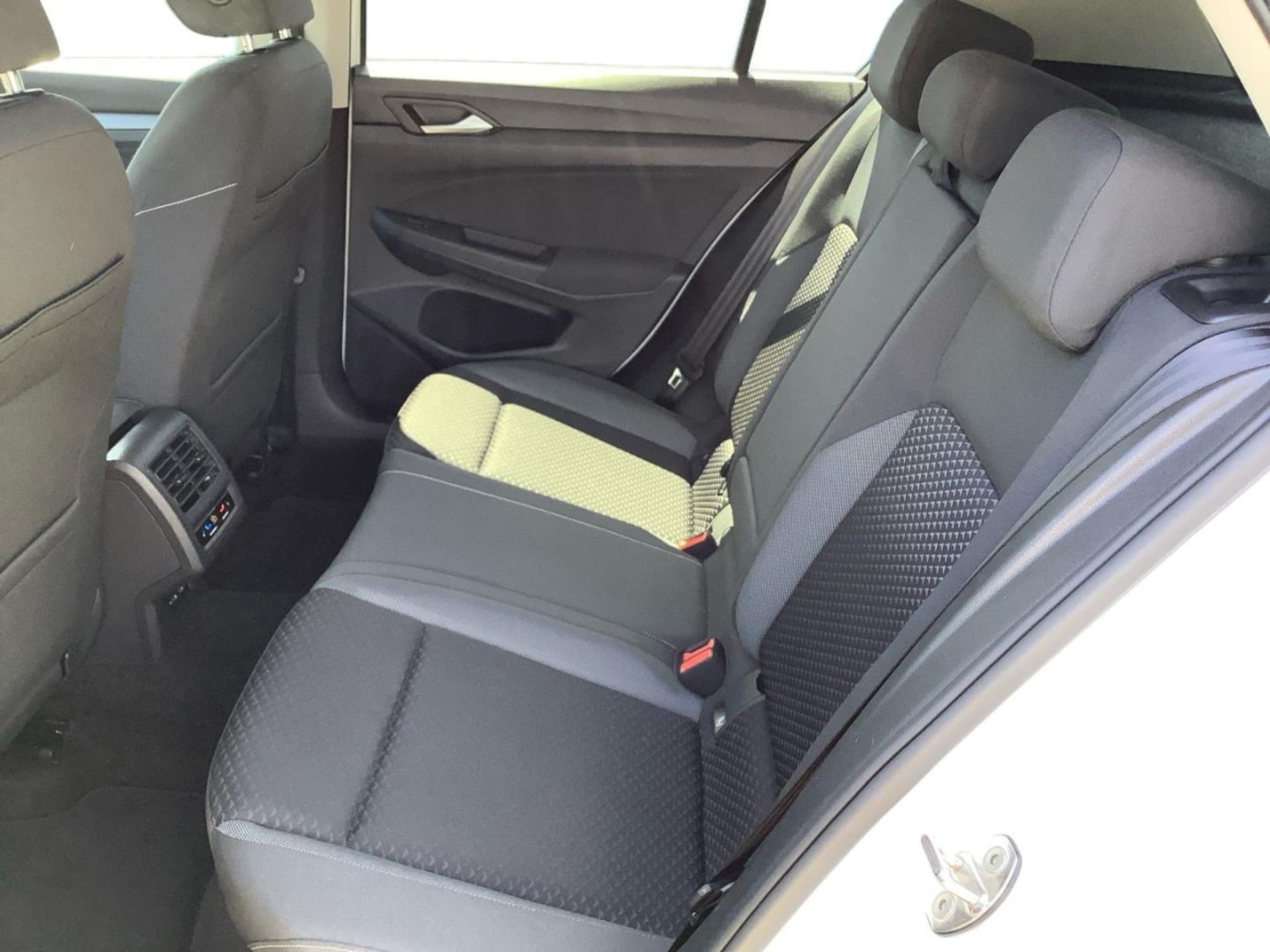 Volkswagen Golf Active