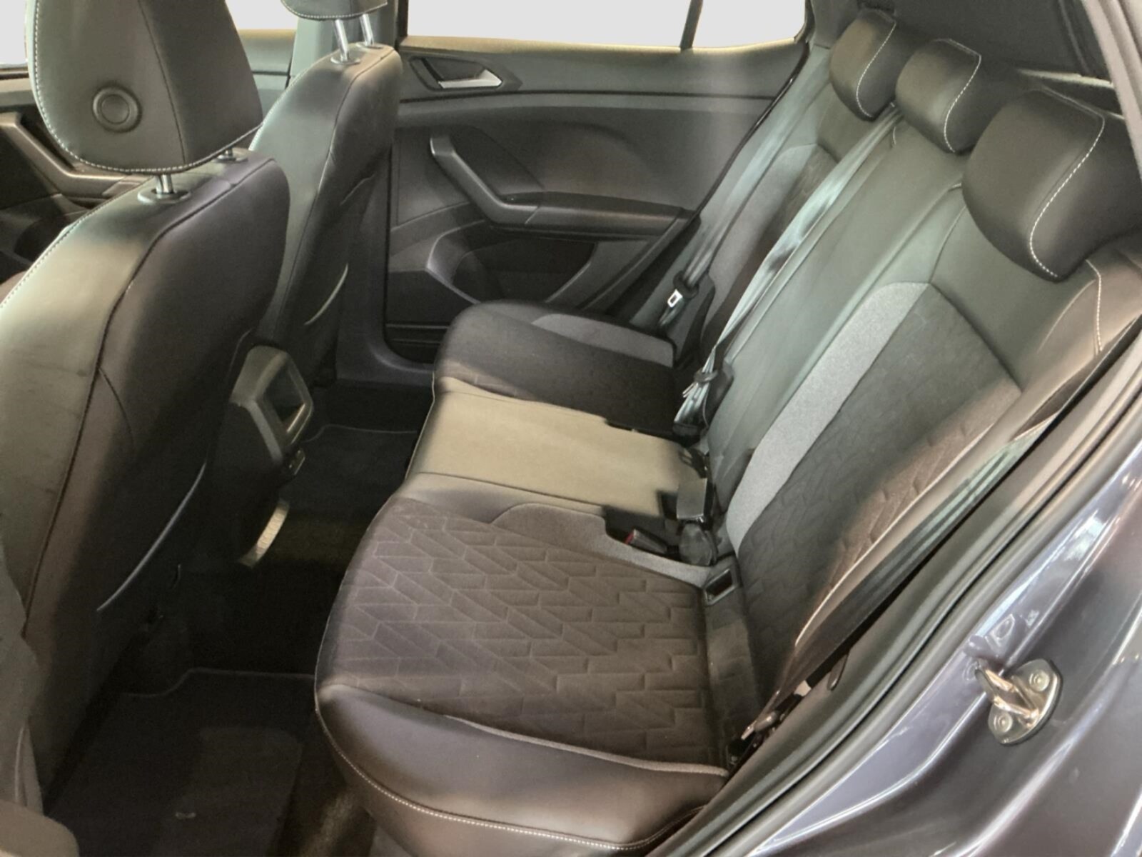 Volkswagen T-Cross – Bild 11