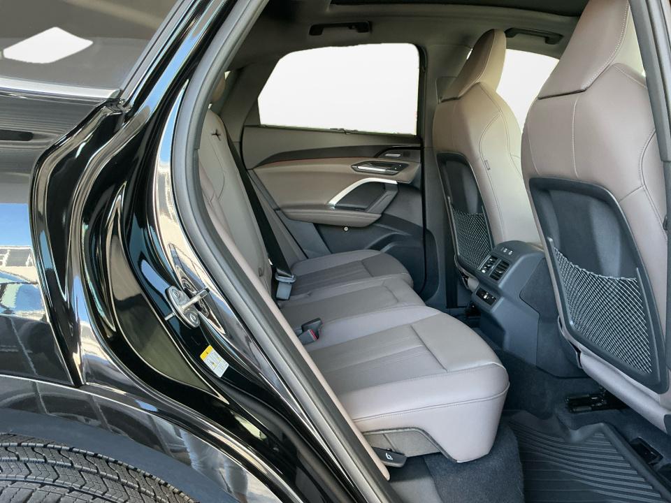 2025 Audi Q5 Sportback Premium Plus - Photo 12