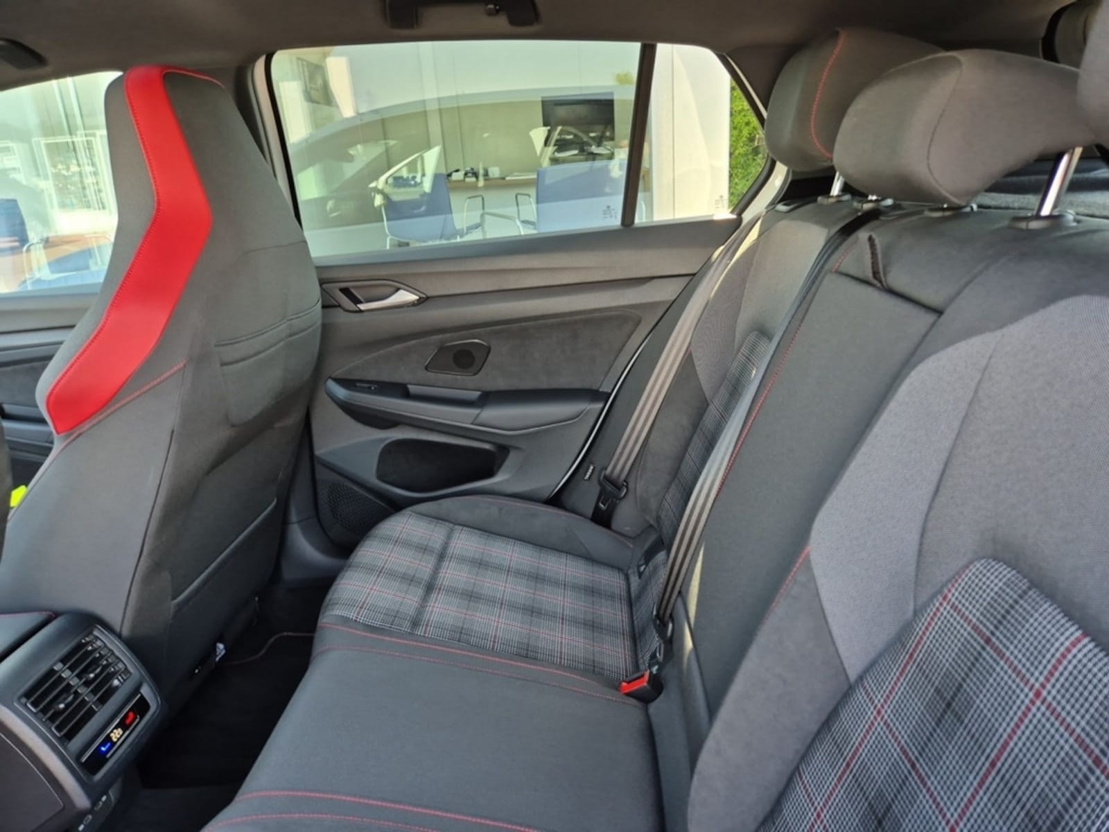 Volkswagen Golf – Bild 14