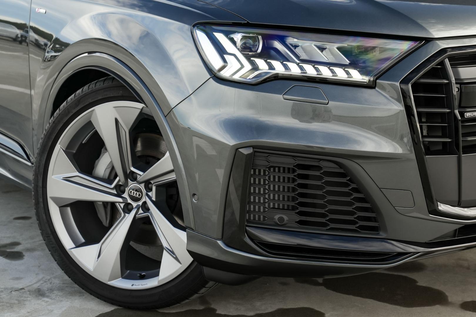 Image about Audi Q7 55 TFSI quattro S line 250 kW tiptronic